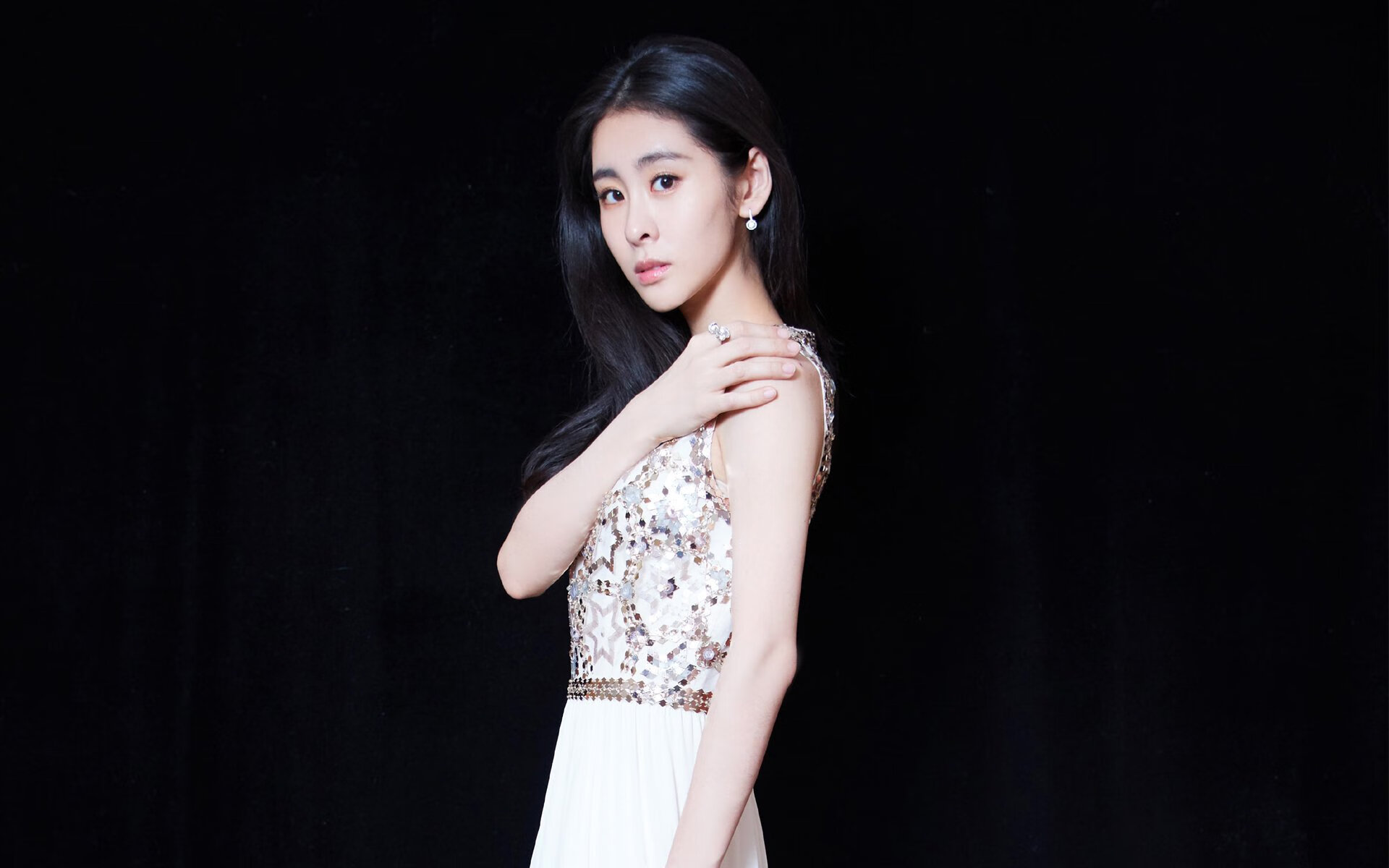 九游登录中心-主力队长伤停是否会改变球队实力结构氛围，主力队员